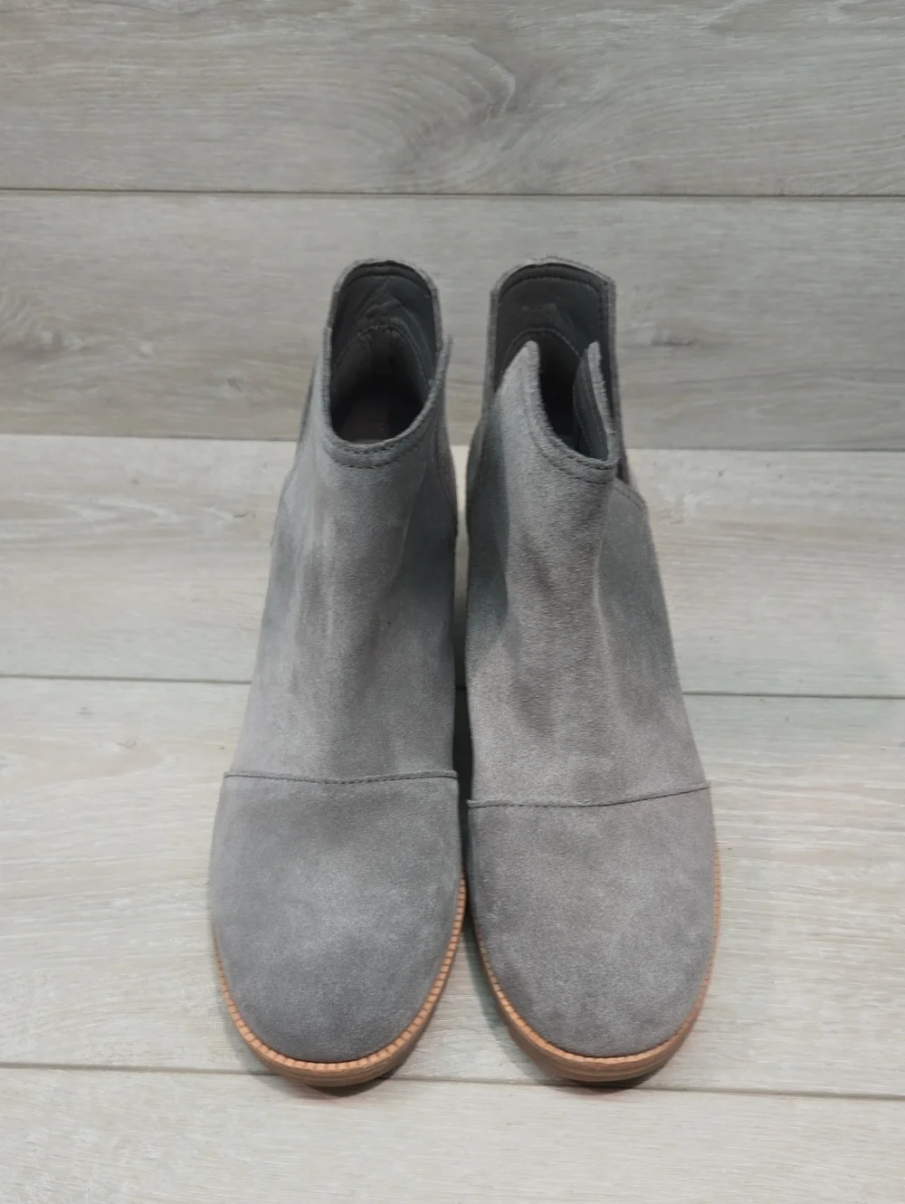Sorel WomenGray Suede Cutout Ankle Boots Chuncky Block Heels Shoes 9
